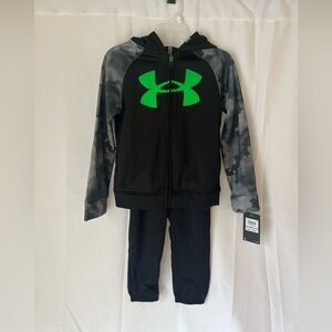 Under Armour Boys 2 Piece Hooded Zip Up Jacket Set Size 6